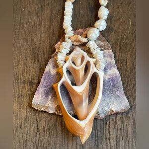 Vintage 70’s Seashell & Faux Pearls Statement Necklace/ Boho Chic Beachy